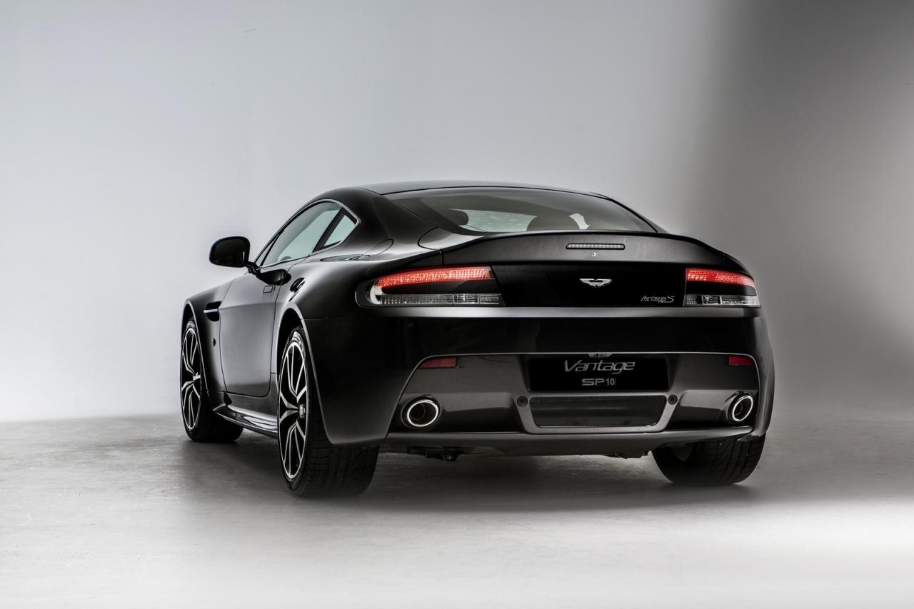 Aston Martin Vantage SP10 Wallpaper HD For Ipad Wallpaper Aston Martin Vantage SP10 Wallpaper HD For Ipad Wallpaper