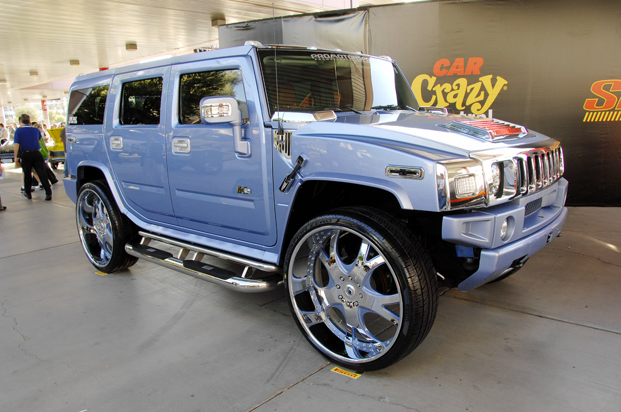 Hummer H2 SEMA 2008 with 30in Wheels Screensavers For Ipad Wallpaper Hummer H2 SEMA 2008 with 30in Wheels Screensavers For Ipad Wallpaper