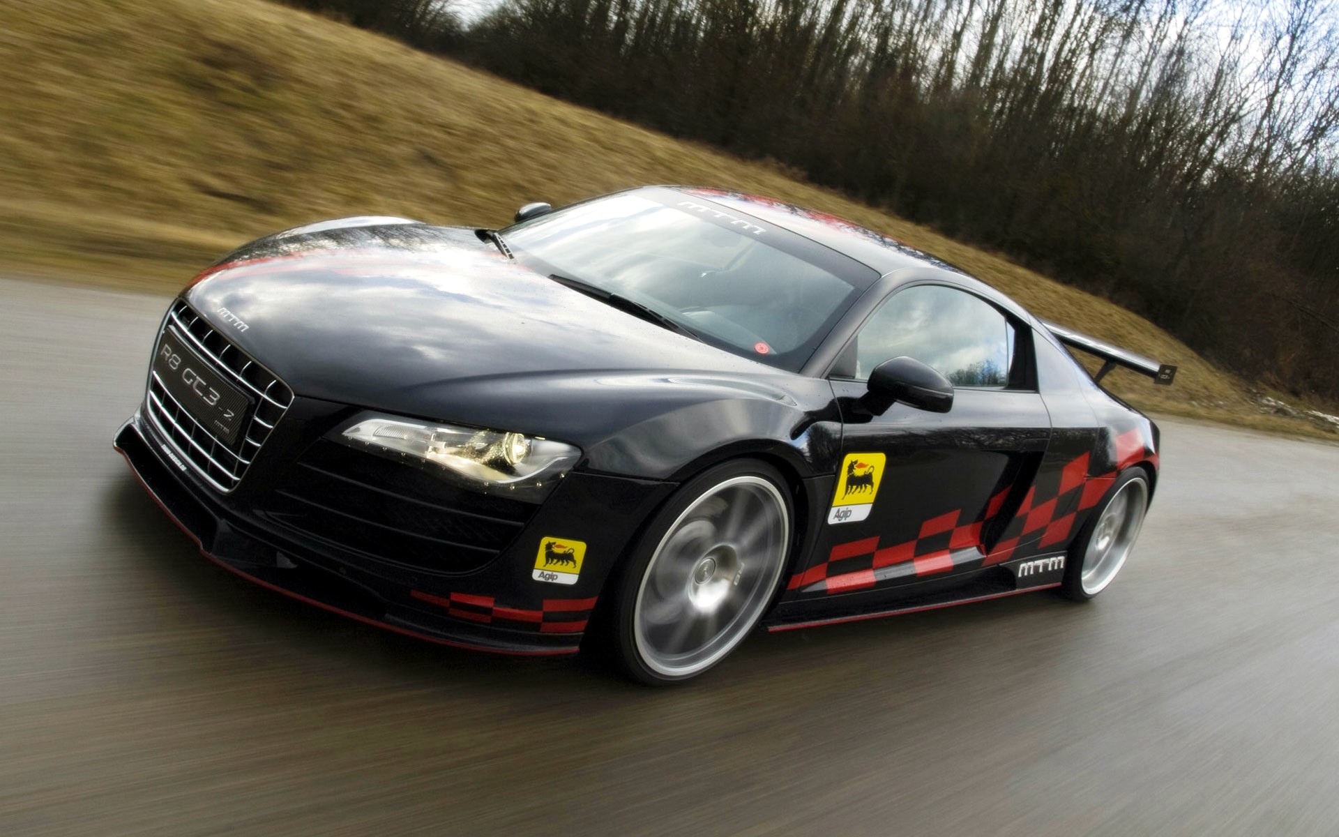 Audi MTM R8 GT3 Screensavers For Free Wallpaper Audi MTM R8 GT3 Screensavers For Free Wallpaper