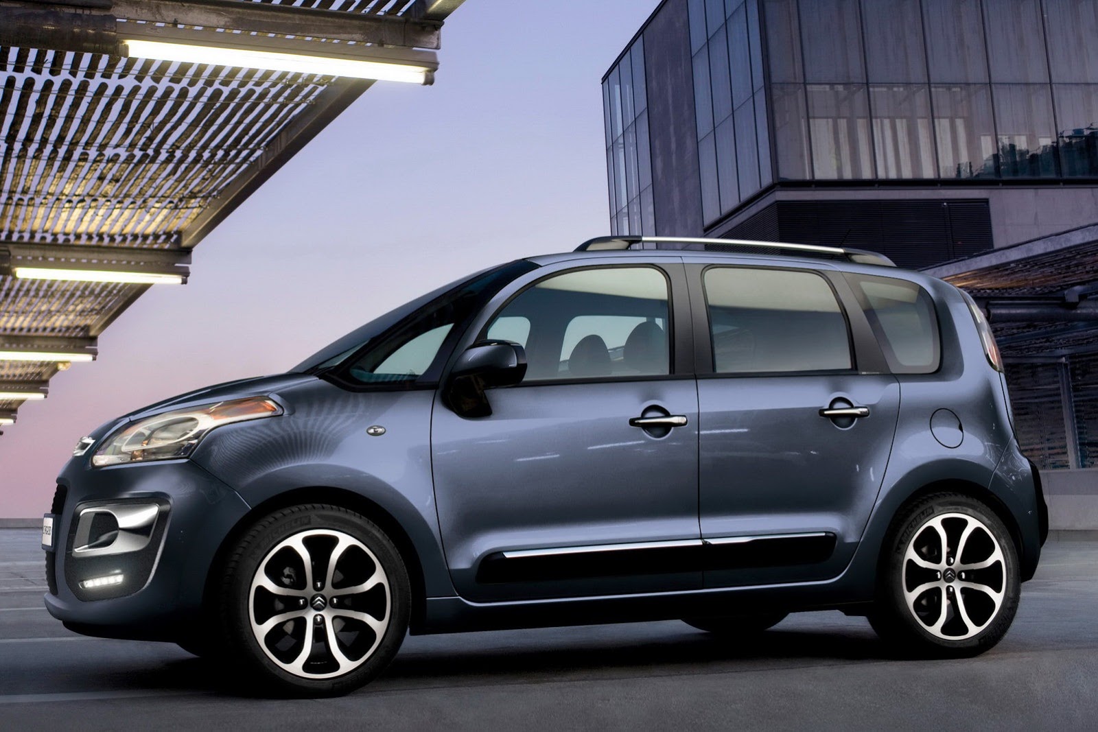 Mildly Refreshed Citroen C3 Picasso Gets Uk Pricing Photo Gallery Wallpaper For Computer Wallpaper Mildly Refreshed Citroen C3 Picasso Gets Uk Pricing Photo Gallery Wallpaper For Computer Wallpaper