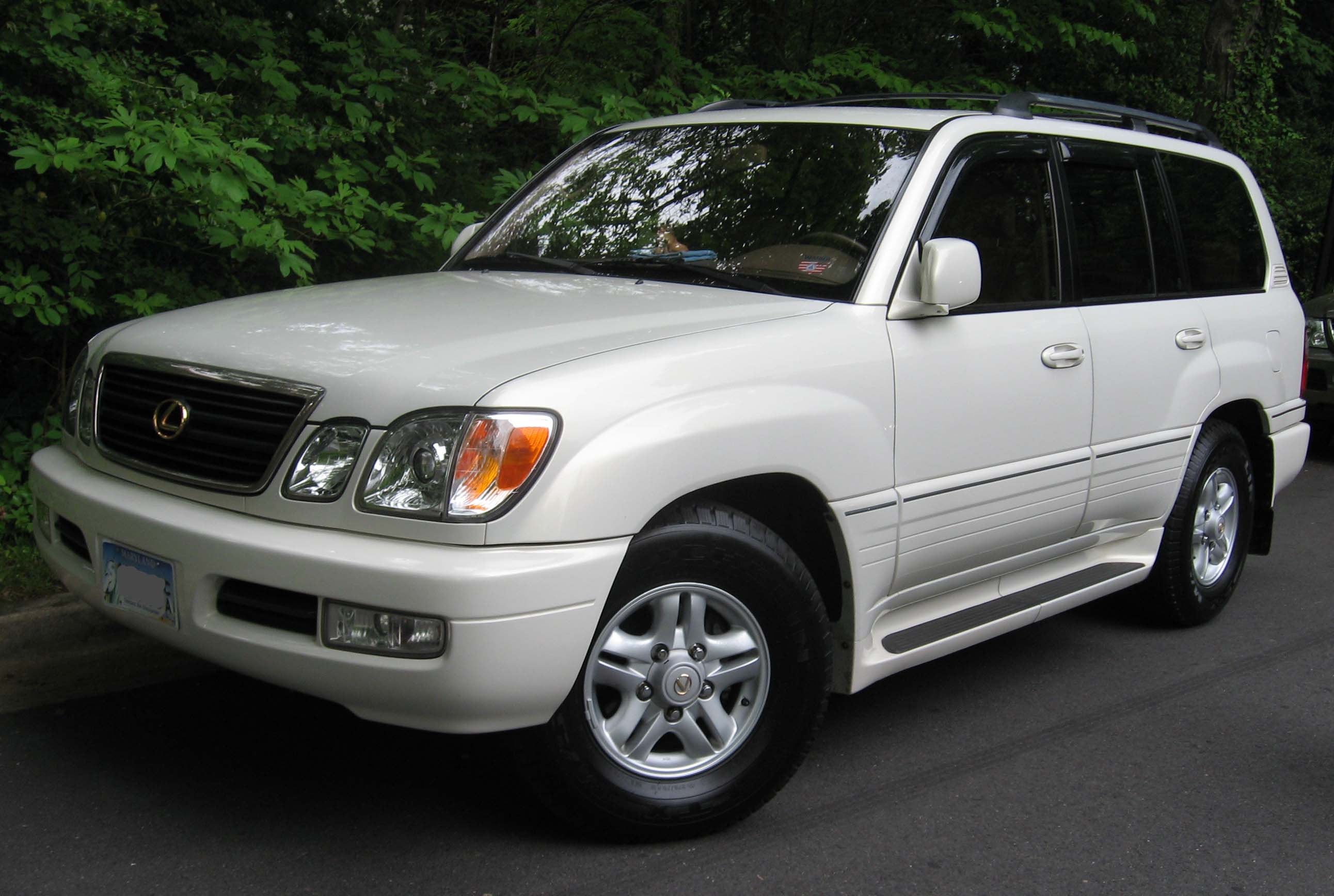 Lexus LX 470 Free Picture Download Image Of Wallpaper Lexus LX 470 Free Picture Download Image Of Wallpaper
