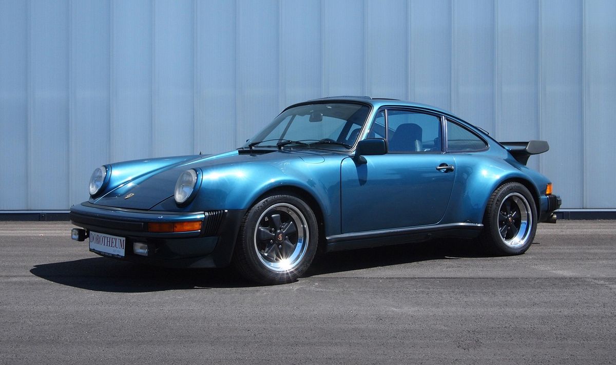 Bill Gates Porsche 911 Turbo heads to auction Hemmings Daily Wallpapers Download Wallpaper Bill Gates Porsche 911 Turbo heads to auction Hemmings Daily Wallpapers Download Wallpaper