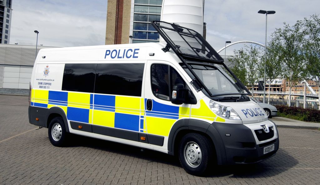 Peugeot vans COVENTRY UNITED KINGDOM free online image editor Wallpaper Peugeot vans COVENTRY UNITED KINGDOM free online image editor Wallpaper